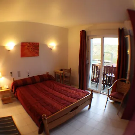 Hotel De La Pomme De Pin